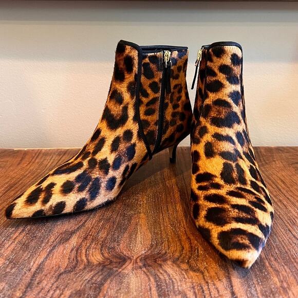 Talbots Shoes - Talbots Leopard Print Calf Hair Pointed Toe Kitten‎ Heel Ankle Boots 7M